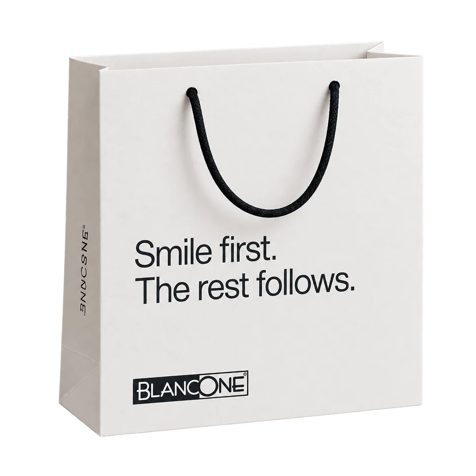 Sac patient BlancOne blanc avec anses noires